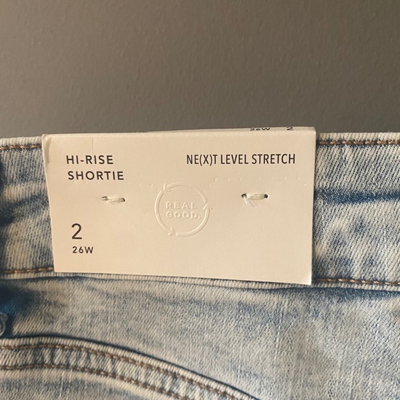 American Eagle Hi-Rise Shortie Ne(x)t Level Stretch Jean Shorts - Picture 5 of 5